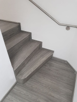  Schodiste z vinylove podlahy BUKOMA CLICK dub Urban